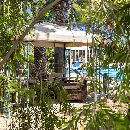 Abamar Hotel Santa Margherita di Pula Esterno foto