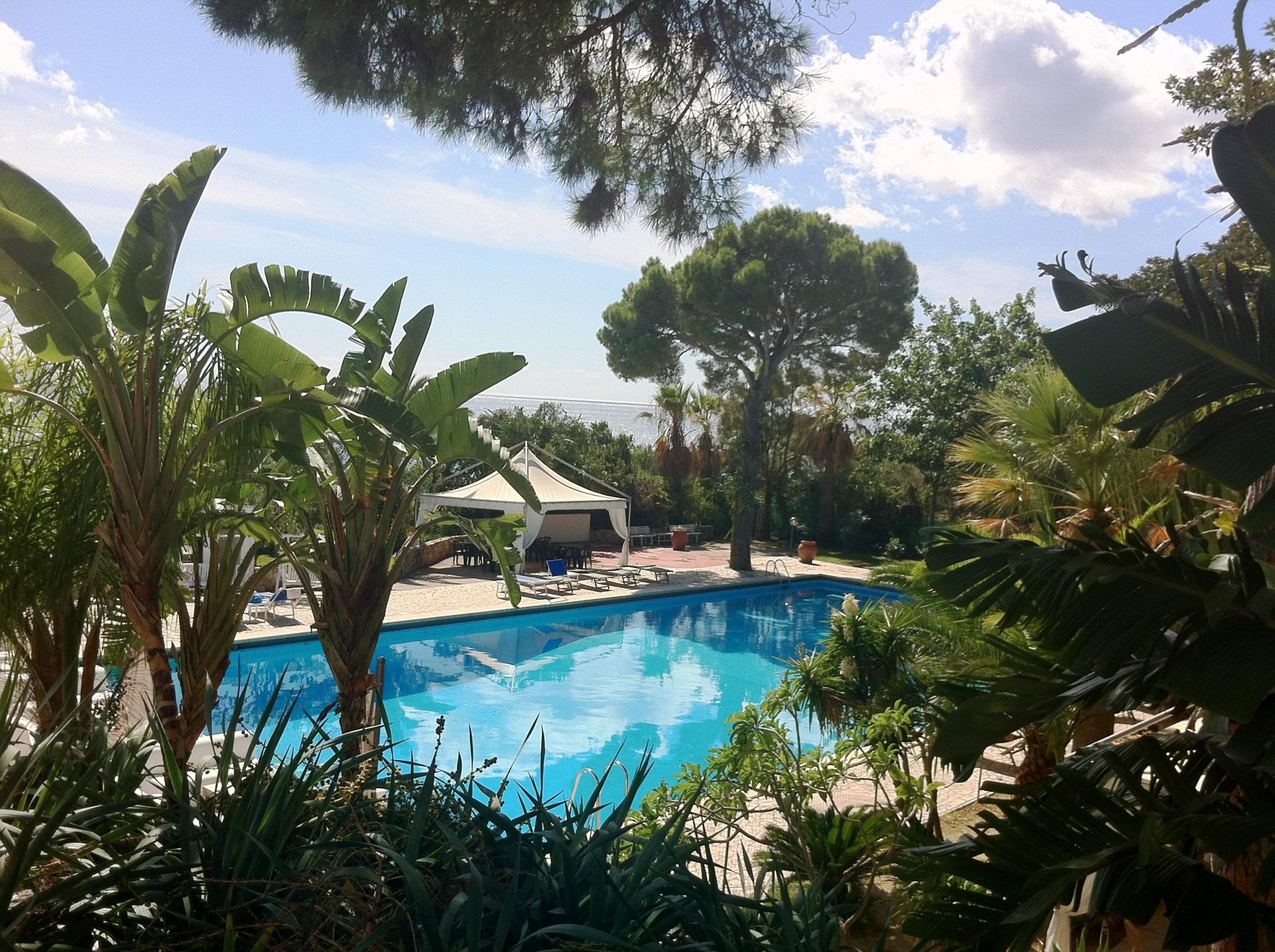 Abamar Hotel Santa Margherita di Pula Esterno foto