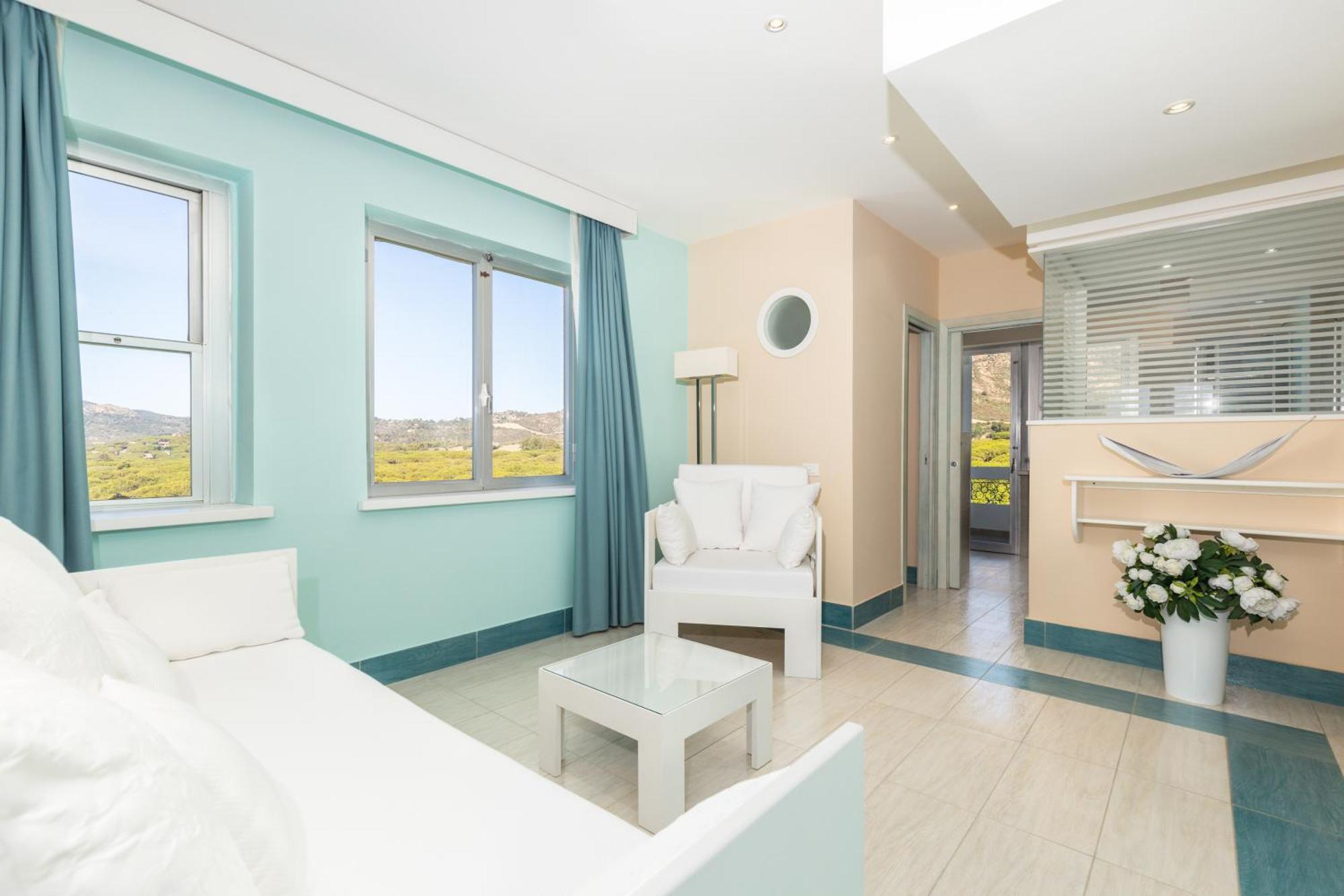 Abamar Hotel Santa Margherita di Pula Esterno foto